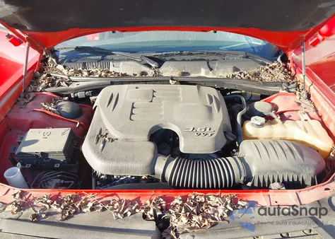 2016 Dodge Challenger Sxt z USA, uszkodzony, nr VIN 2C3CDZAG8GH195311